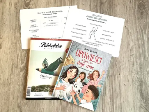 Książki i materiały edukacyjne o emocjach, które uczą pokory w życiu. "Biblioterapia w szkole" i "Opowieści o tym, co daje moc" zachęcają do zrozumienia siebie i innych.